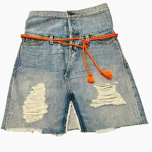 Hudson Women's Sloane Skirt Distressed In Light Blue Size 24 - Picture 3 of 15